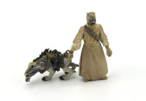 Star Wars Saga 2002 (3.75 Inch) Loose Tusken Raider with Massiff